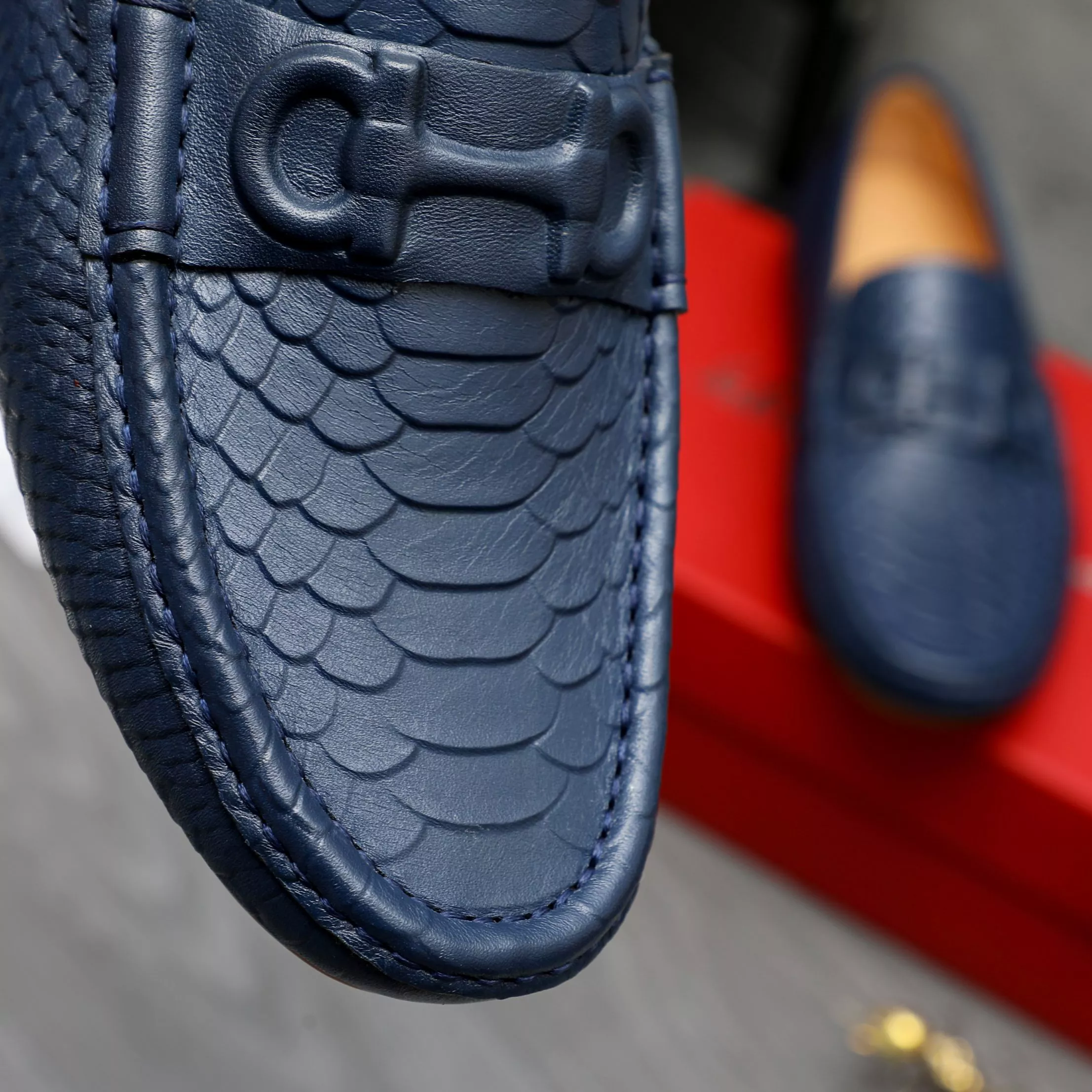 Trendy 506 Salvatore Ferragamo Leather Shoes For Men