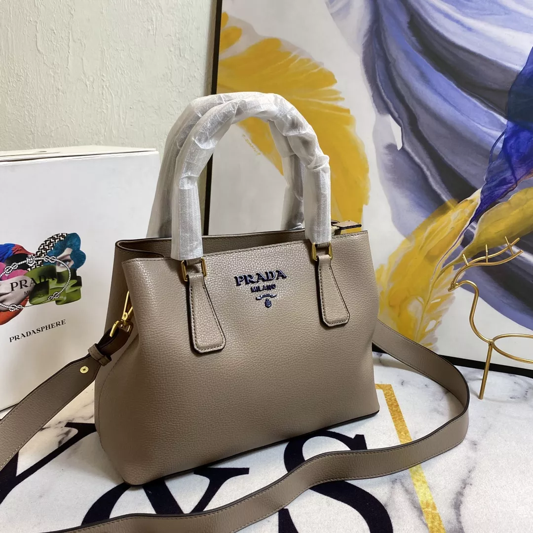 Trendy 5090 Prada AAA Quality Handbags For Women