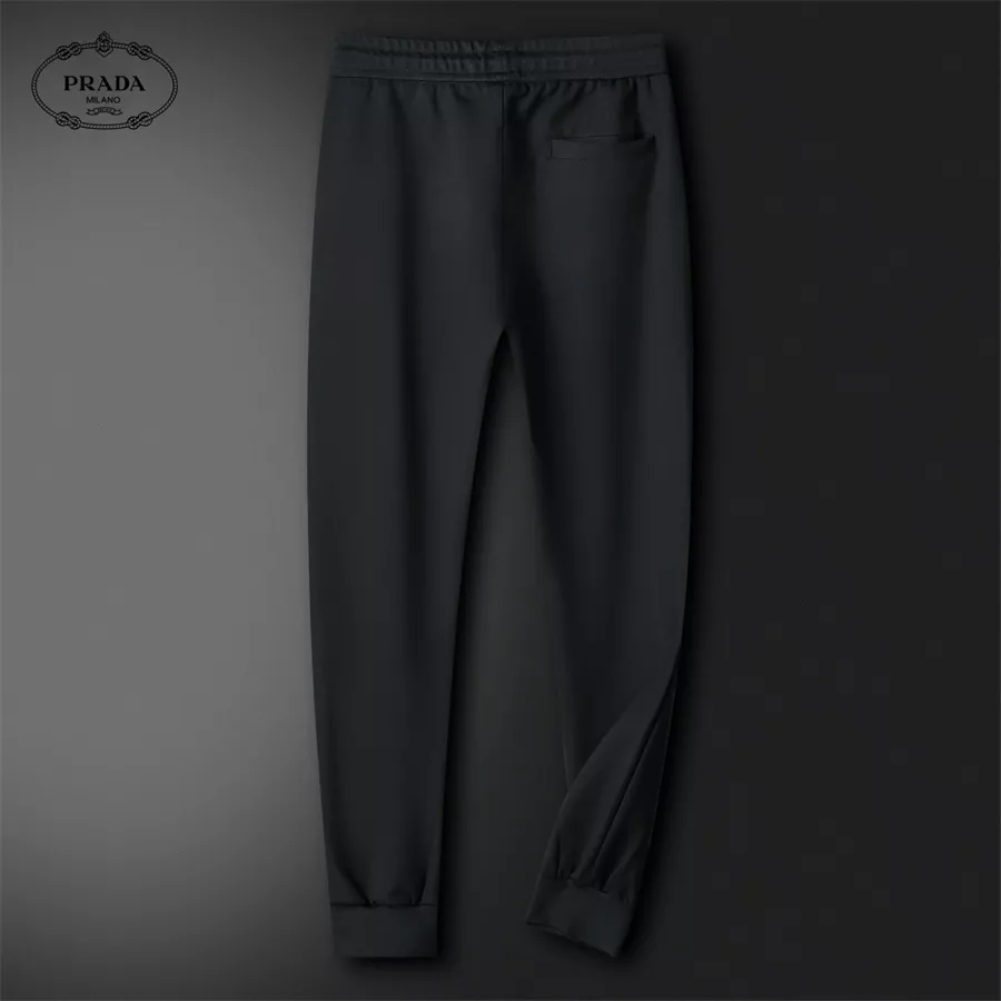 Trendy 5123 Prada Tracksuits Long Sleeved For Men