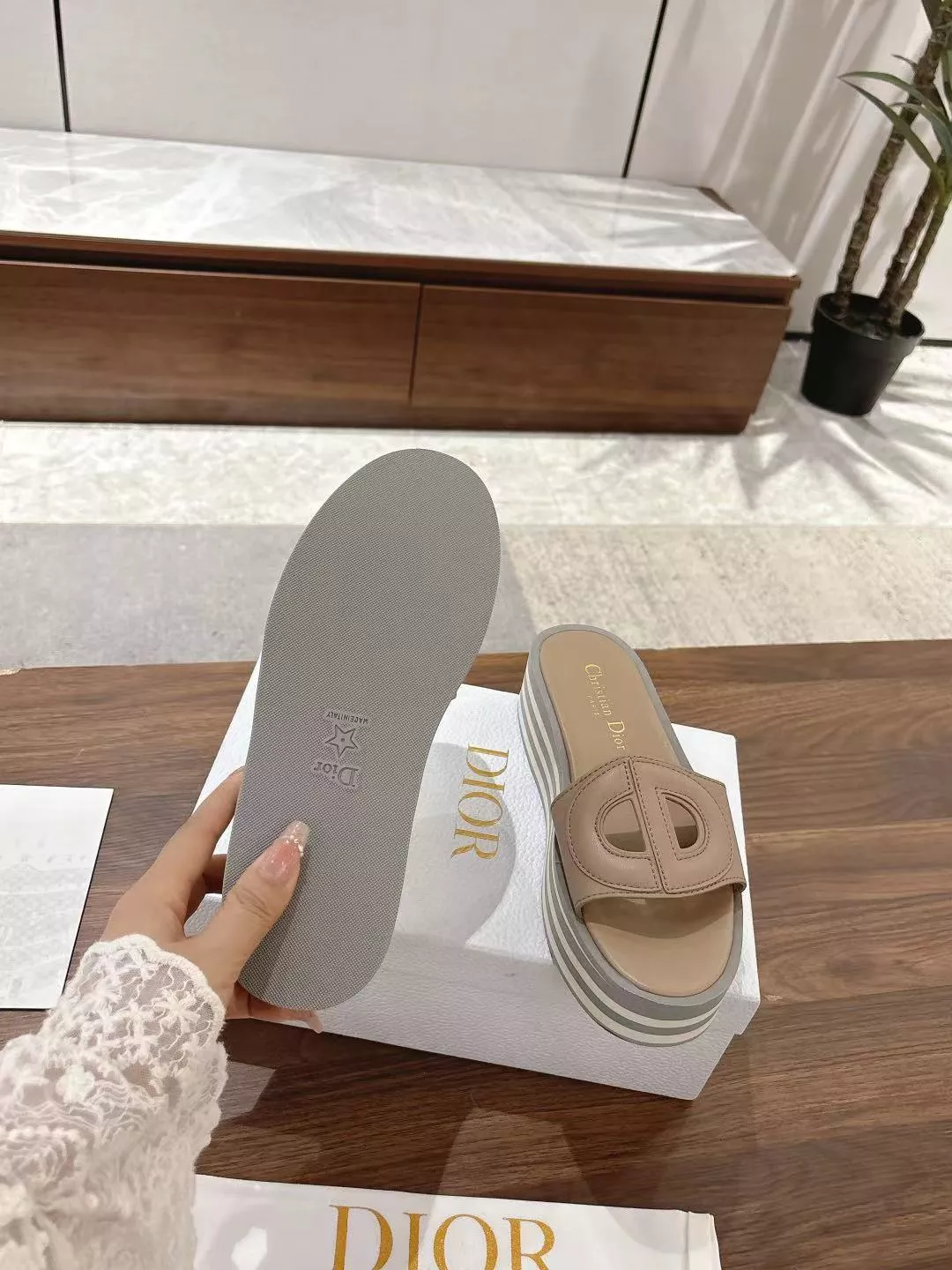 Trendy 5178 Christian Dior Slippers For Women