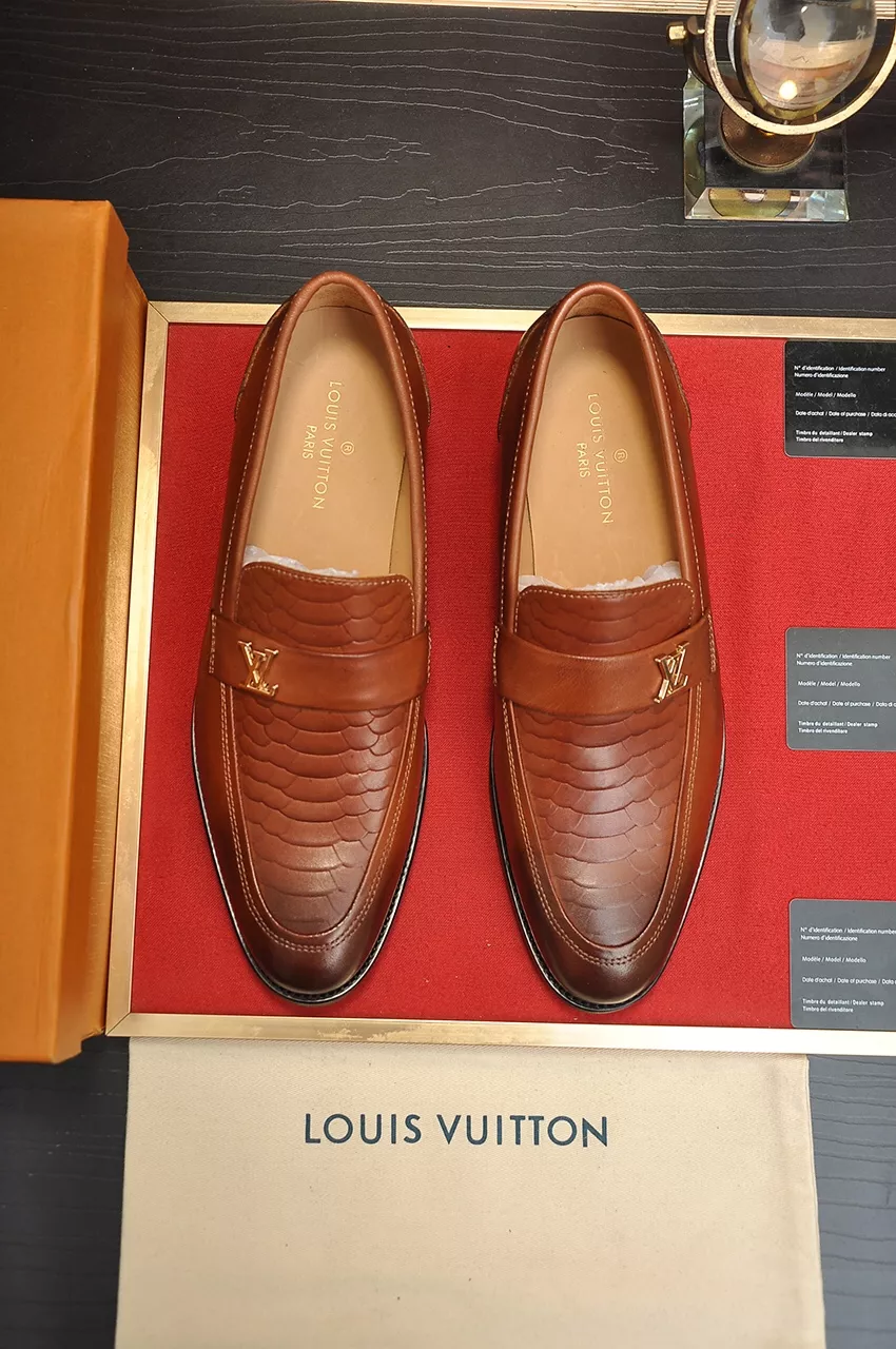 Trendy 5263 Louis Vuitton LV Oxfords Shoes For Men