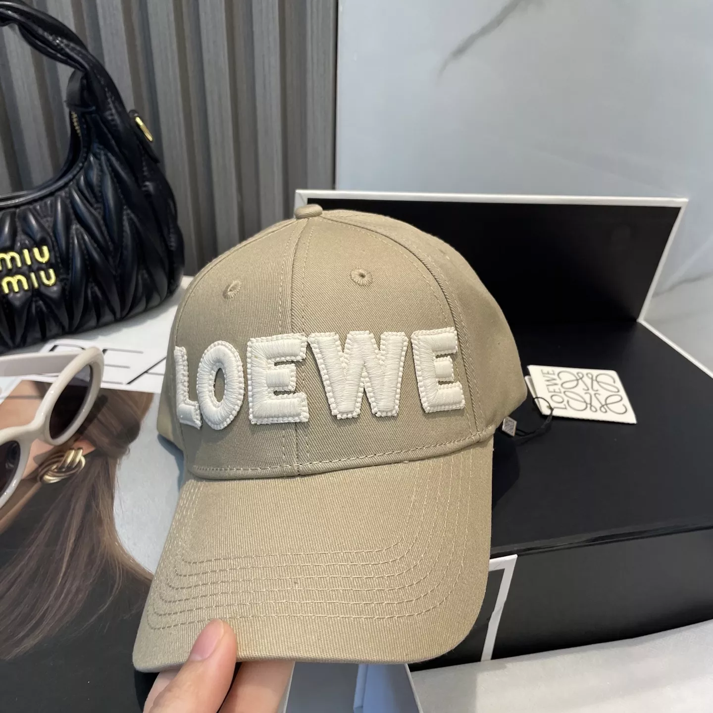 Trendy 5302 LOEWE Caps