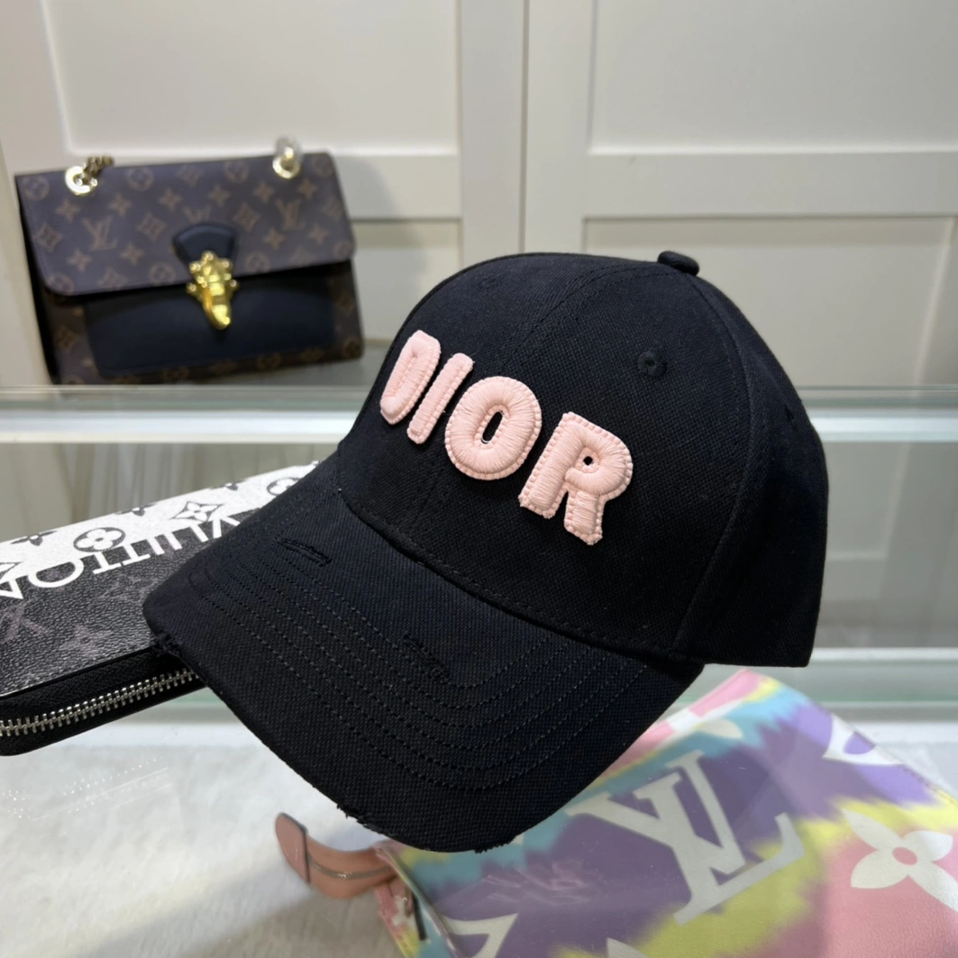 Trendy 5759 Christian Dior Caps