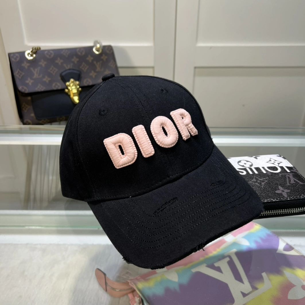 Trendy 5759 Christian Dior Caps