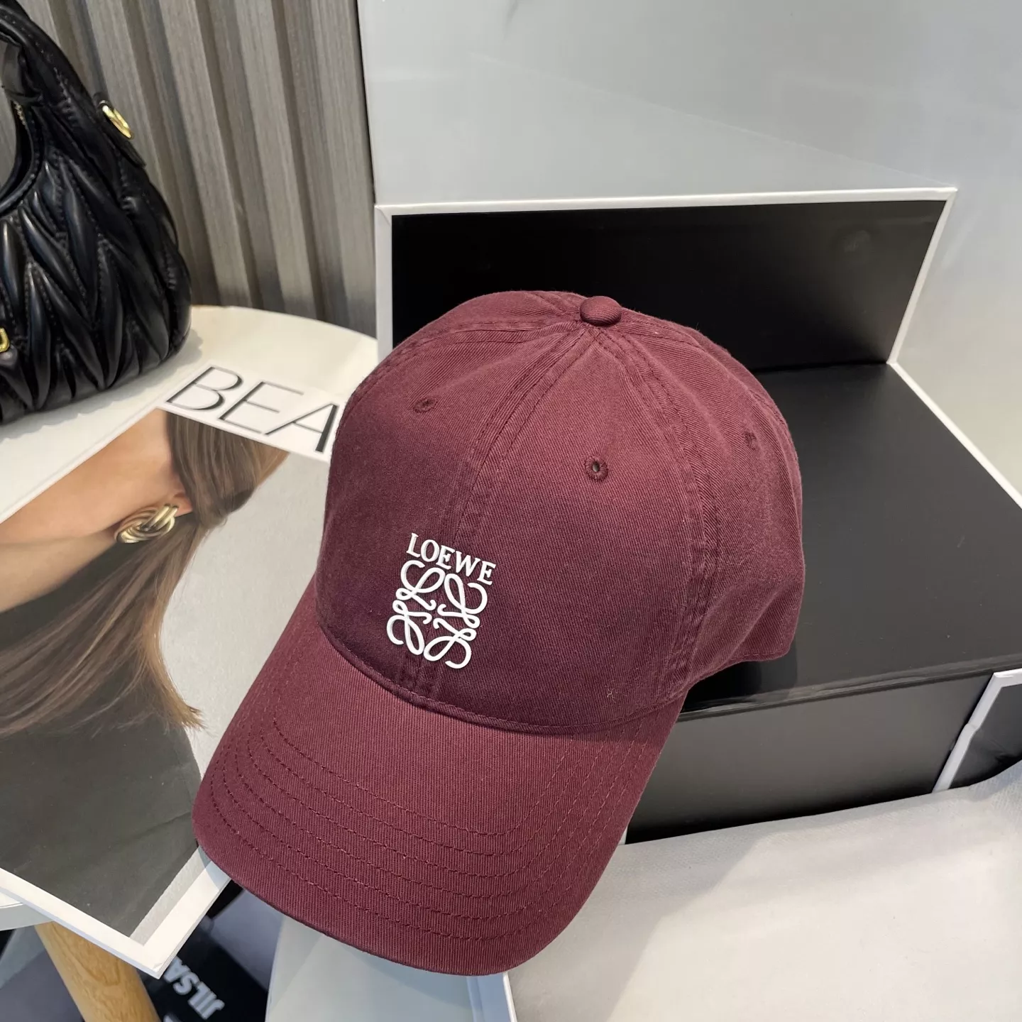 Trendy 5825 LOEWE Caps