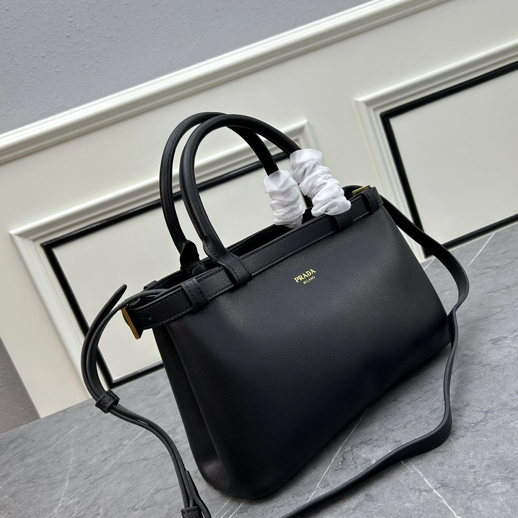Trendy 6145 Prada AAA Quality Handbags For Women