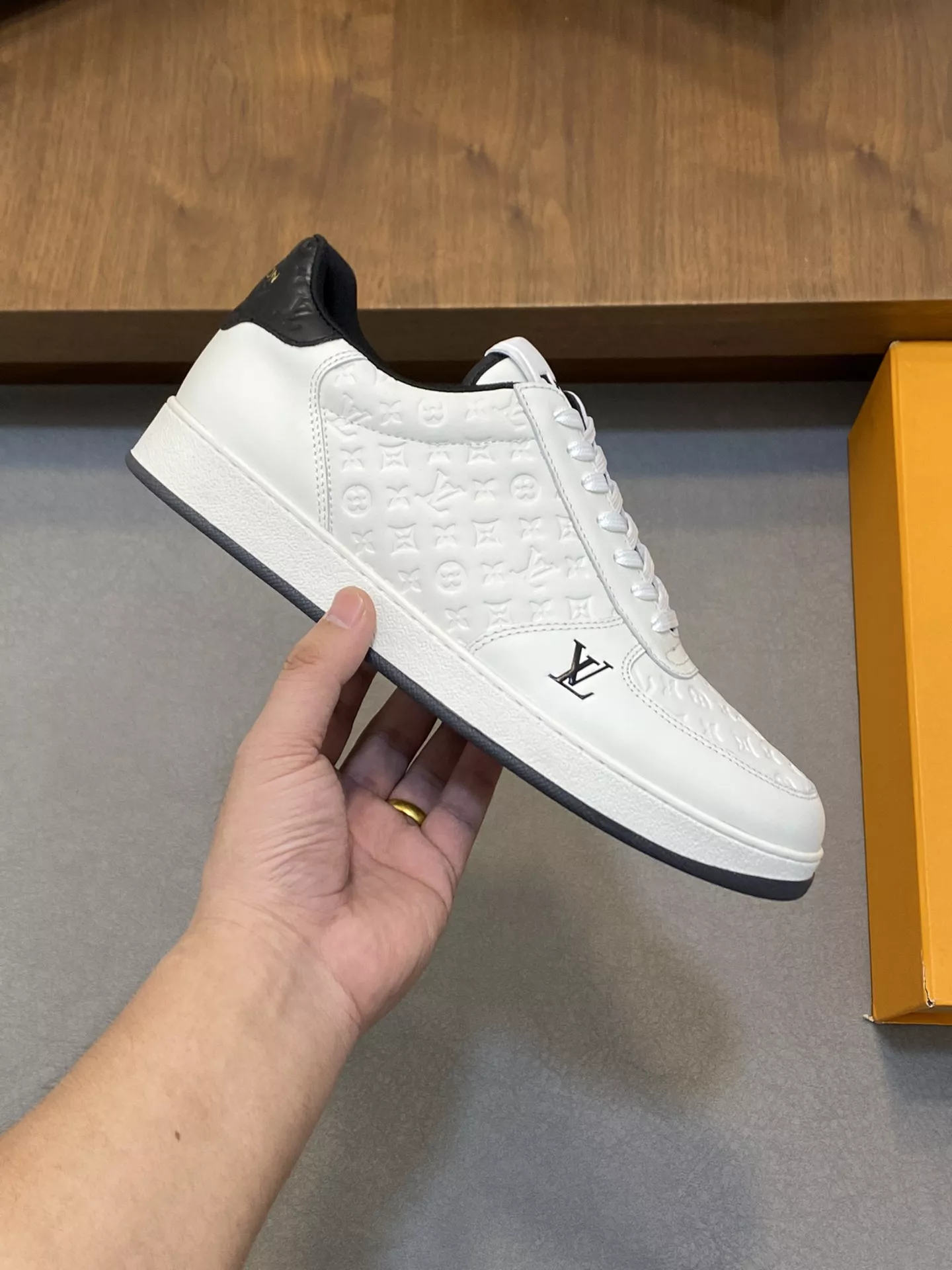 Trendy 6153 Louis Vuitton Casual Shoes For Men