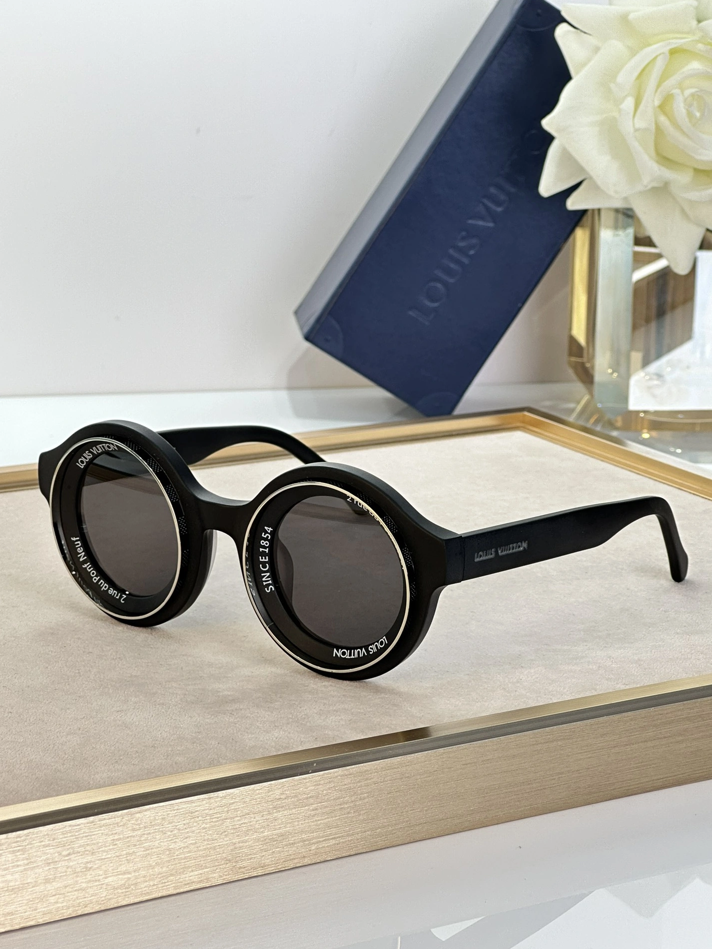 Trendy 6184 Louis Vuitton AAA Quality Sunglasses