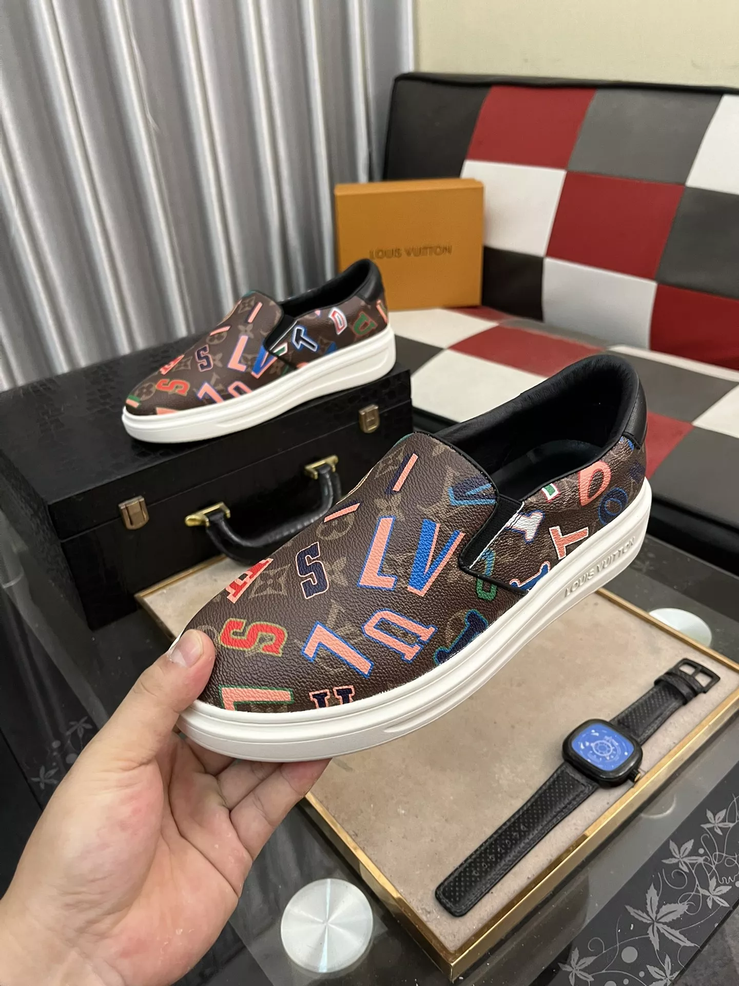 Trendy 6252 Louis Vuitton Casual Shoes For Men
