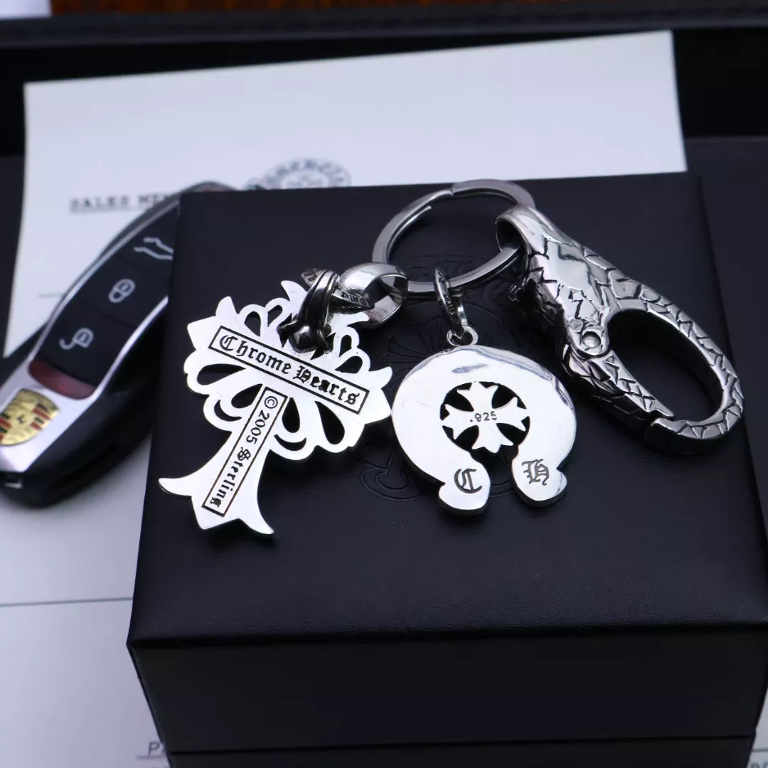 Trendy 6303 Chrome Hearts Key Holder And Bag Buckle