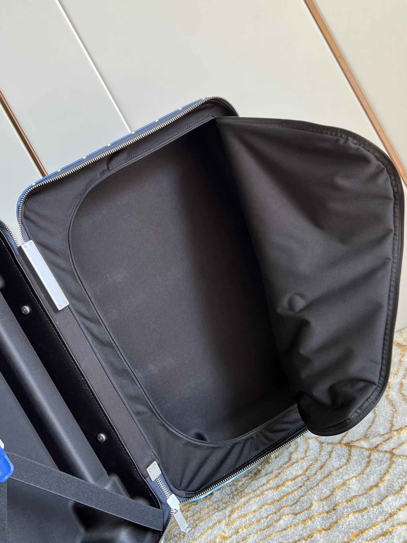 Trendy 6337 Louis Vuitton Luggage