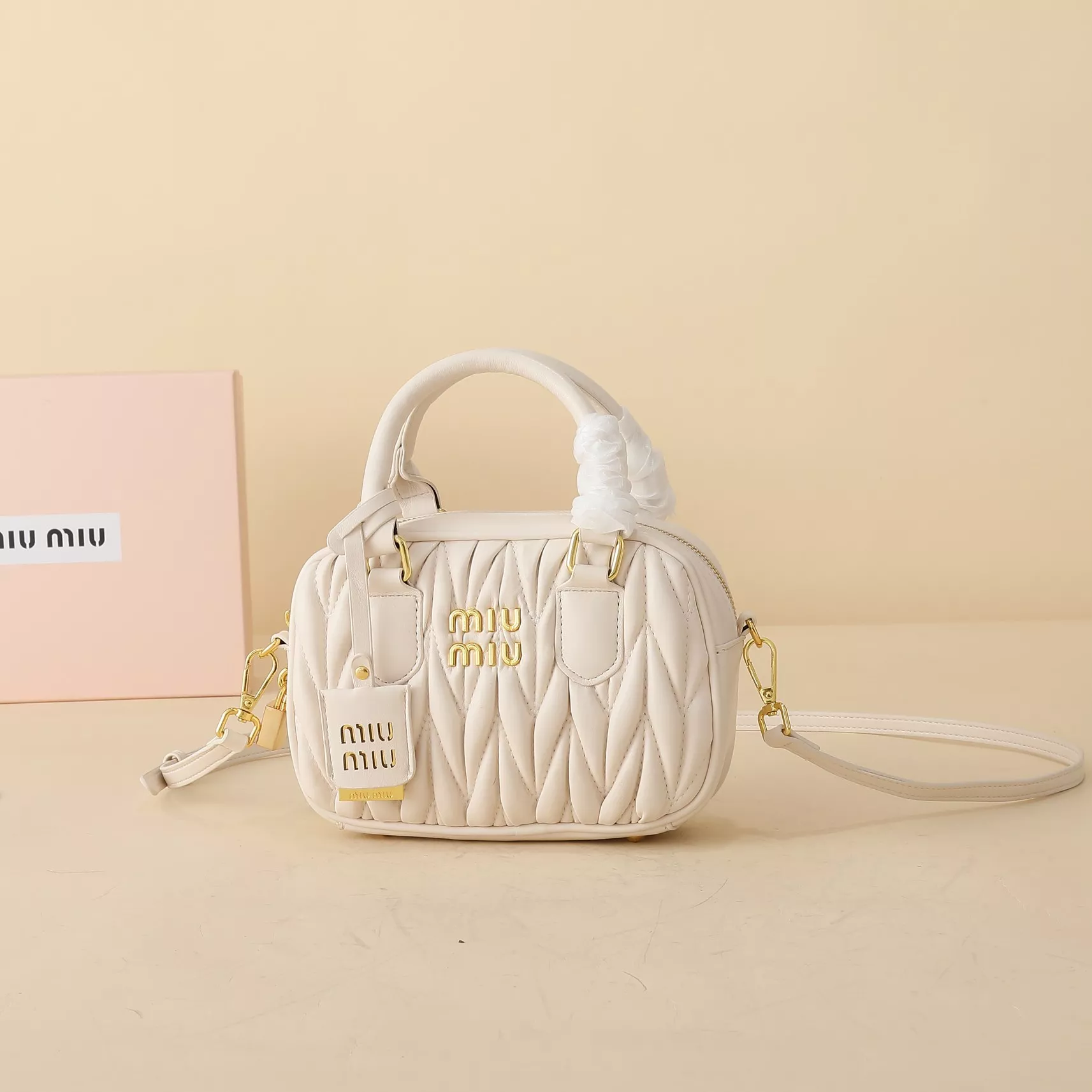Trendy 6367 MIU MIU AAA Quality Handbags For Women