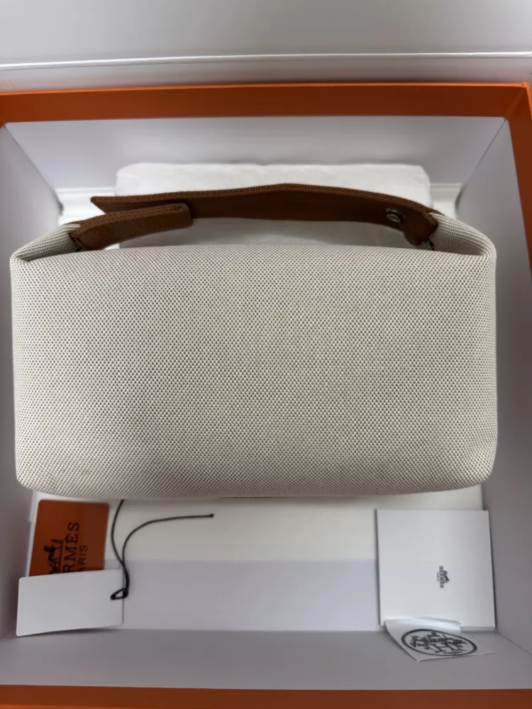 Trendy 644 Hermes AAA Quality Handbags In Coffee For Women