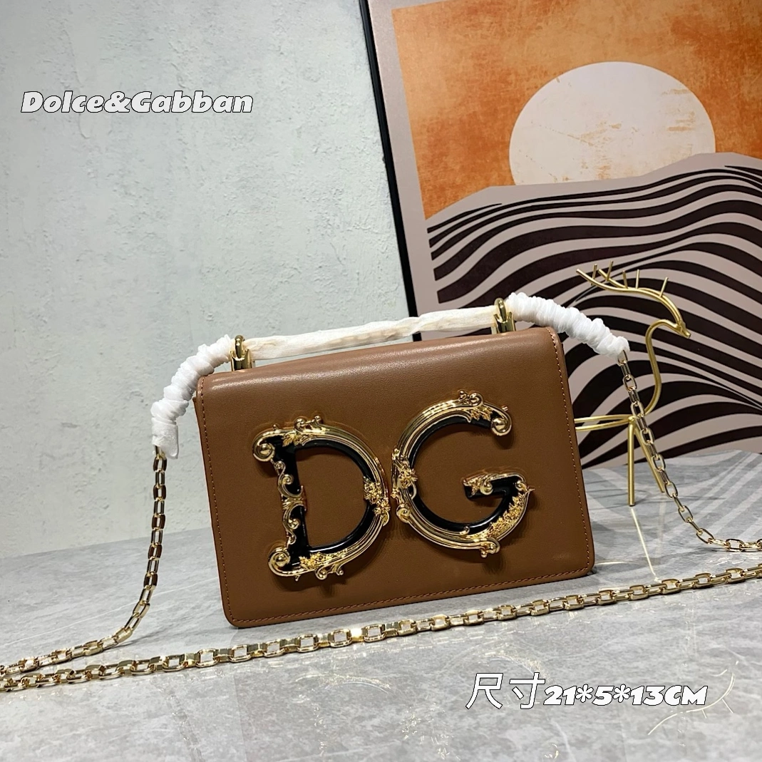 Trendy 6468 Dolce & Gabbana D&G AAA Quality Messenger Bags For Women