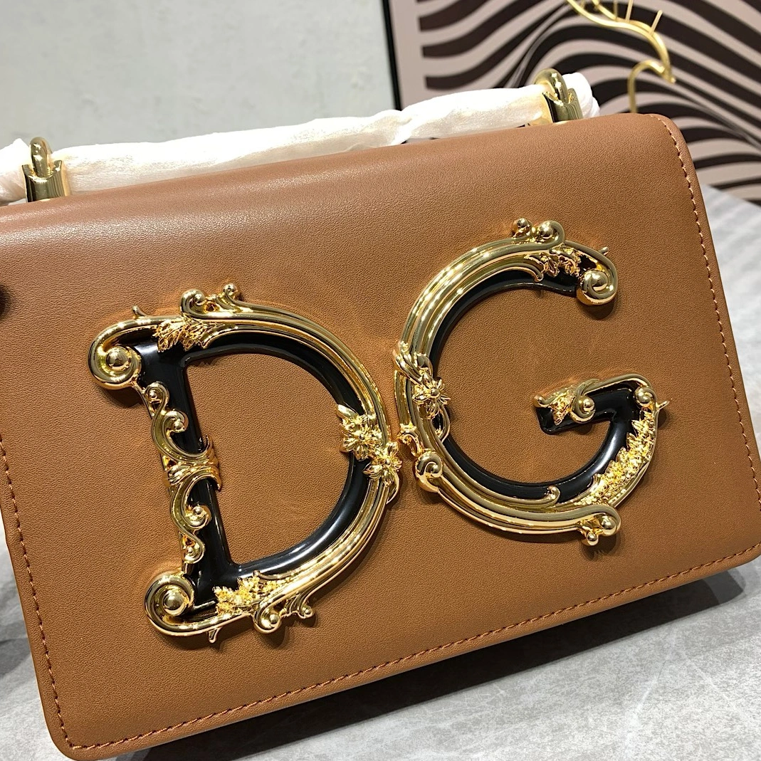 Trendy 6468 Dolce & Gabbana D&G AAA Quality Messenger Bags For Women