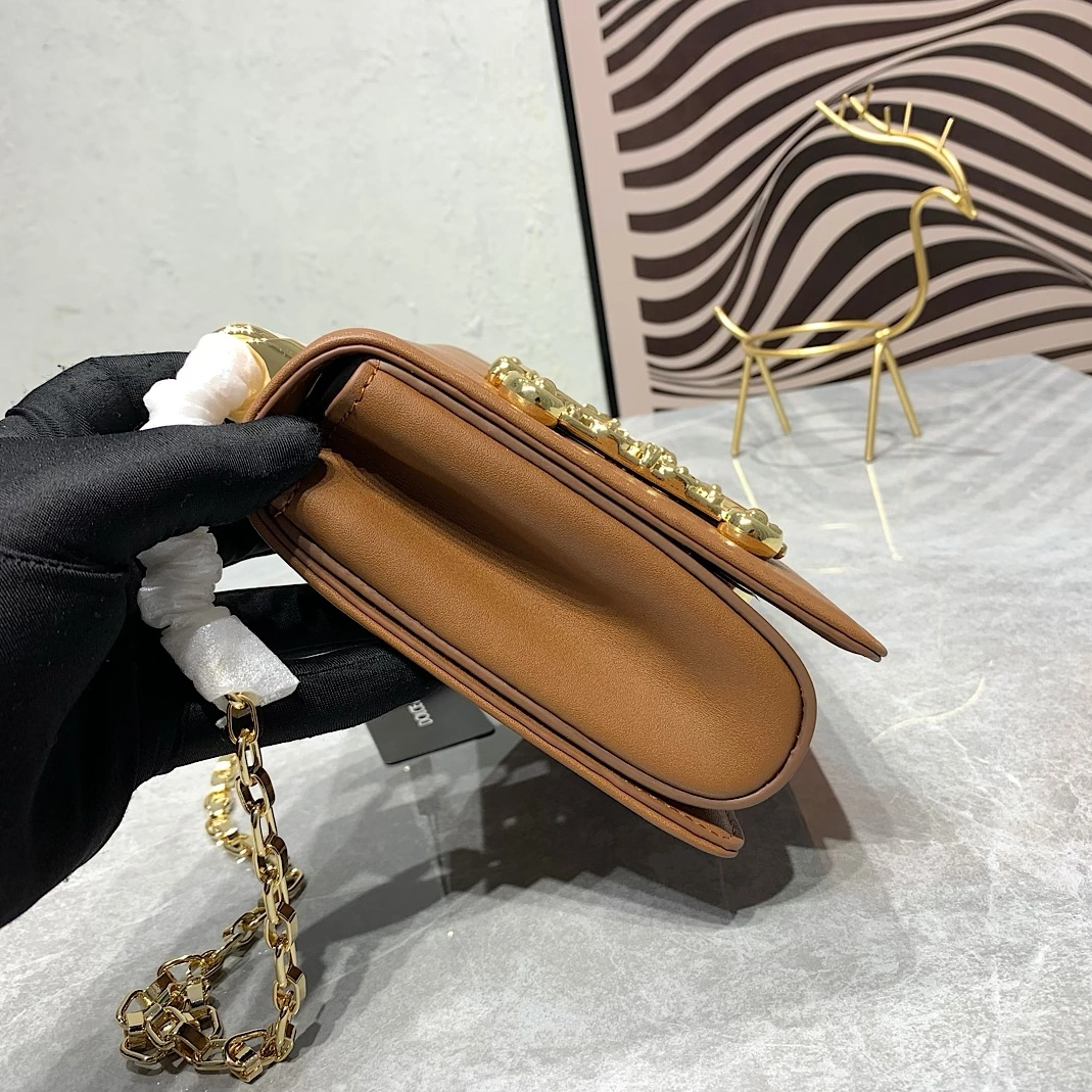 Trendy 6468 Dolce & Gabbana D&G AAA Quality Messenger Bags For Women