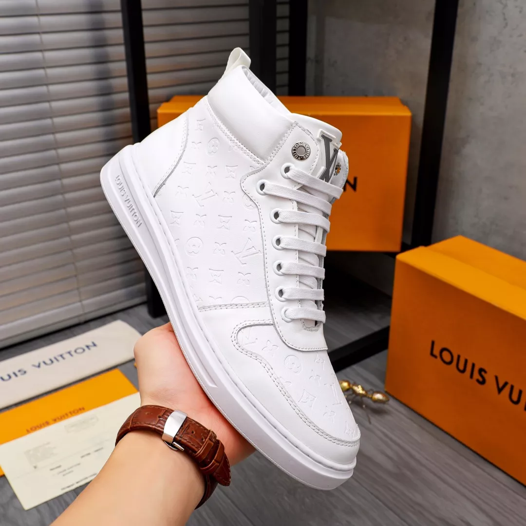 Trendy 6636 Louis Vuitton High Tops Shoes For Men