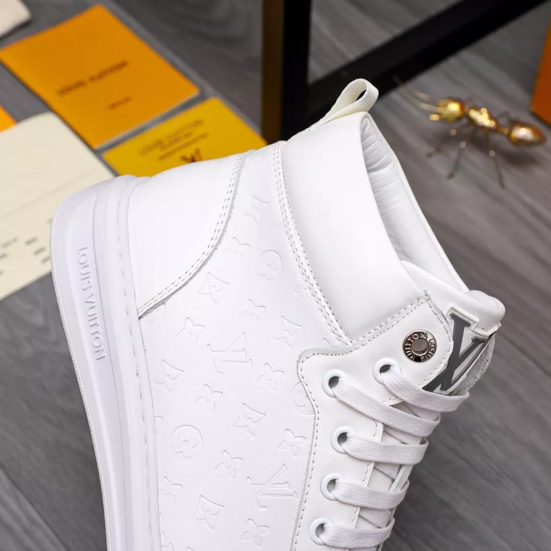 Trendy 6636 Louis Vuitton High Tops Shoes For Men