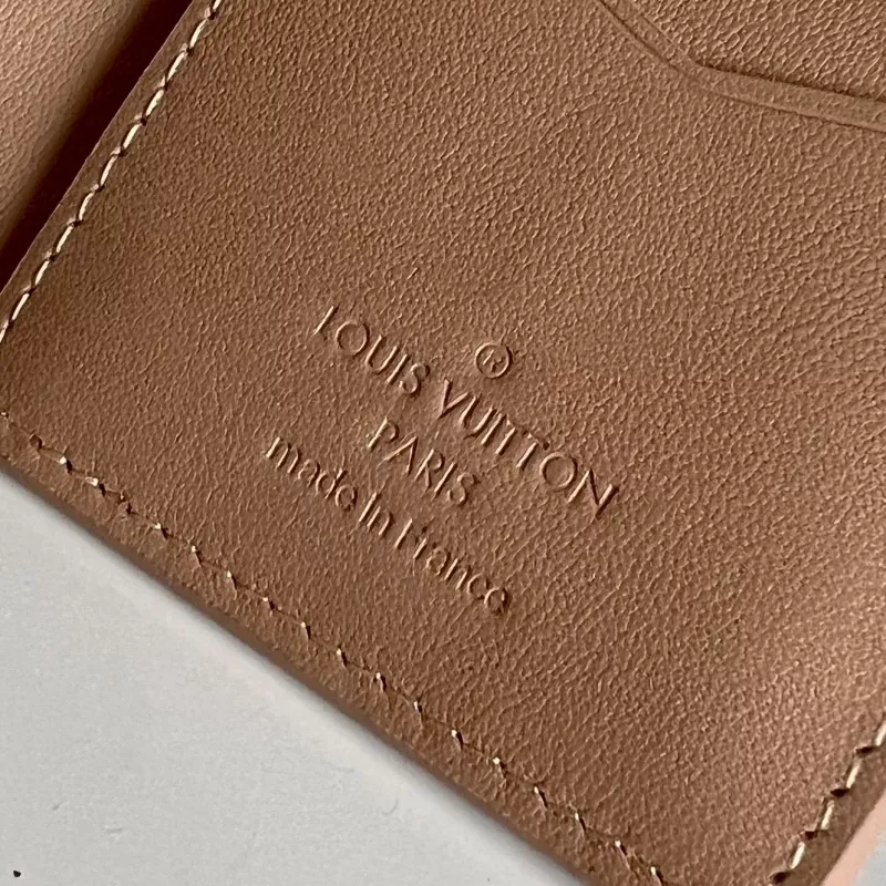 Trendy 6648 Louis Vuitton AAA Quality Card Case