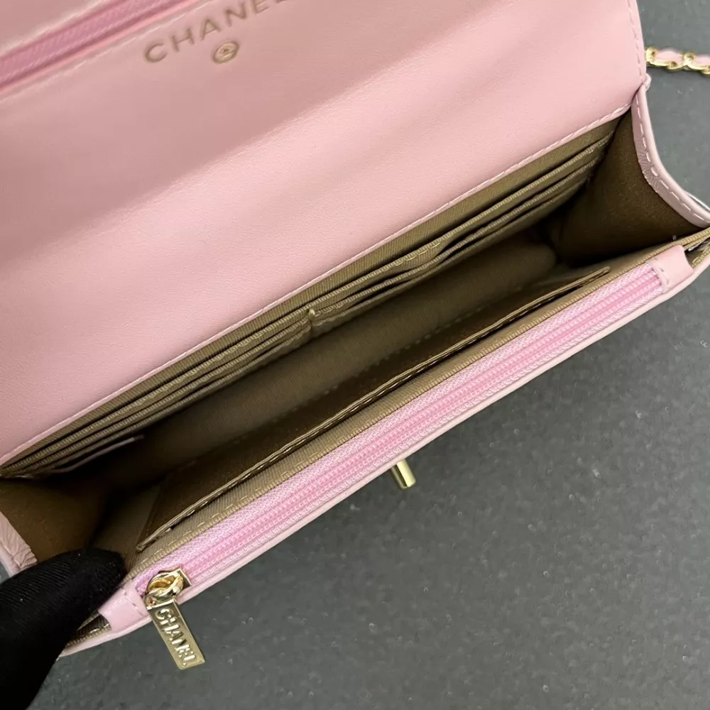 Trendy 6708 Chanel AAA Quality Messenger Bags For Women