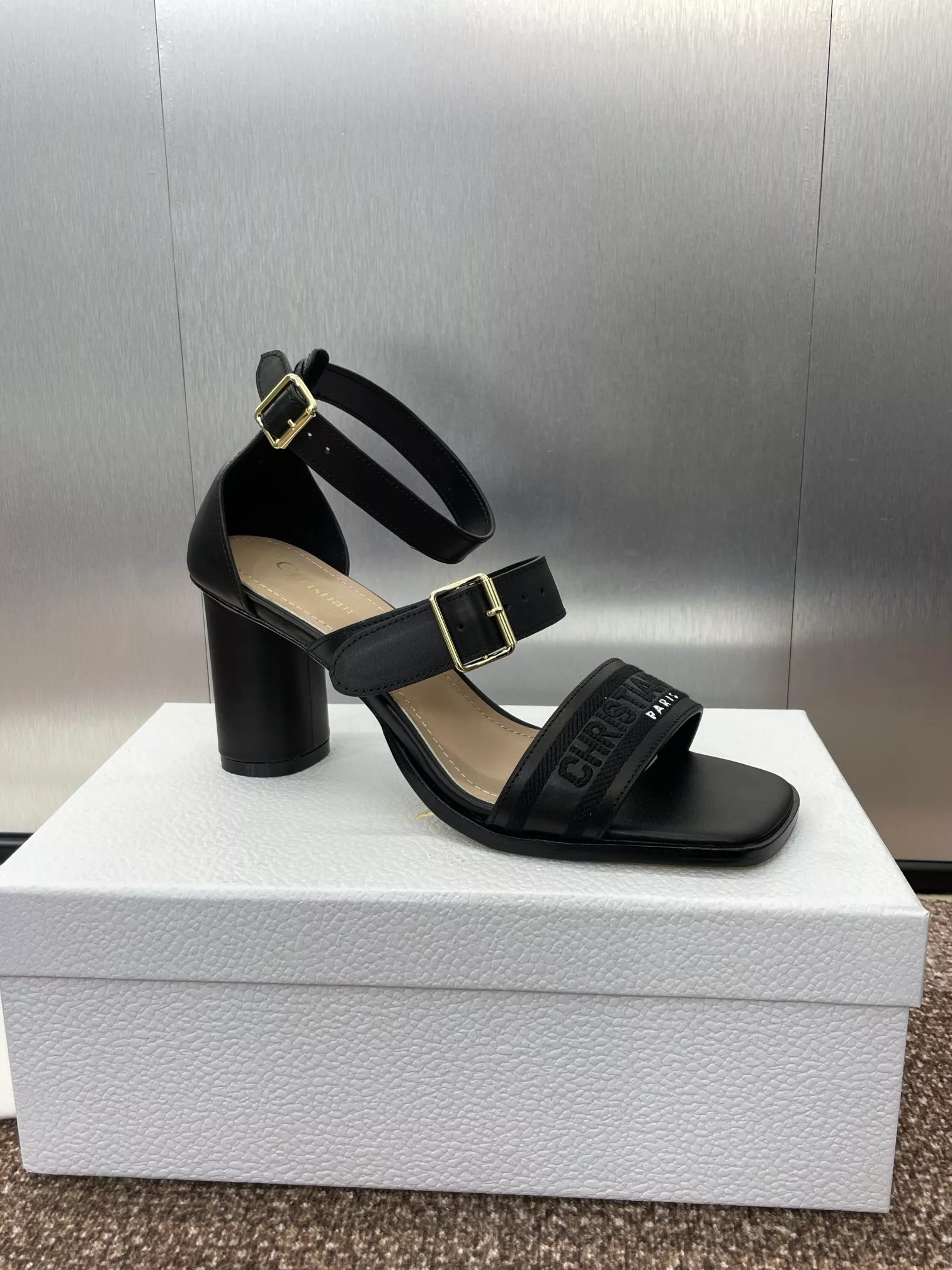 Trendy 6713 Christian Dior Sandal For Women