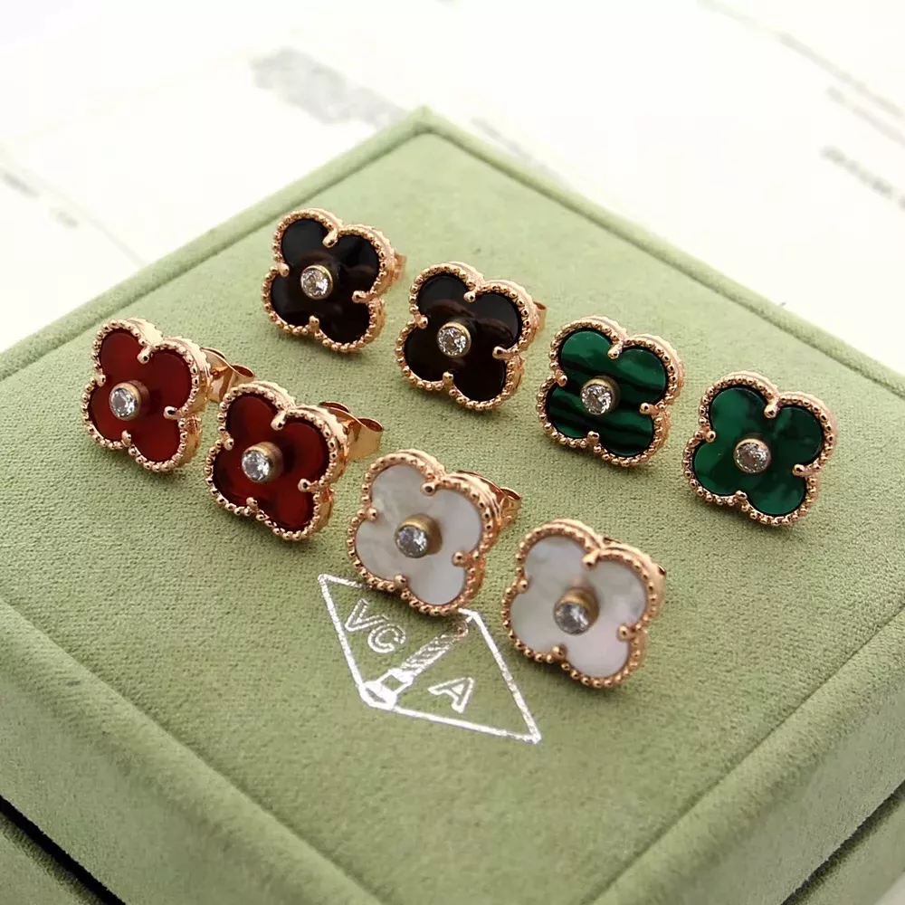 Trendy 6867 Van Cleef & Arpels Earrings For Women