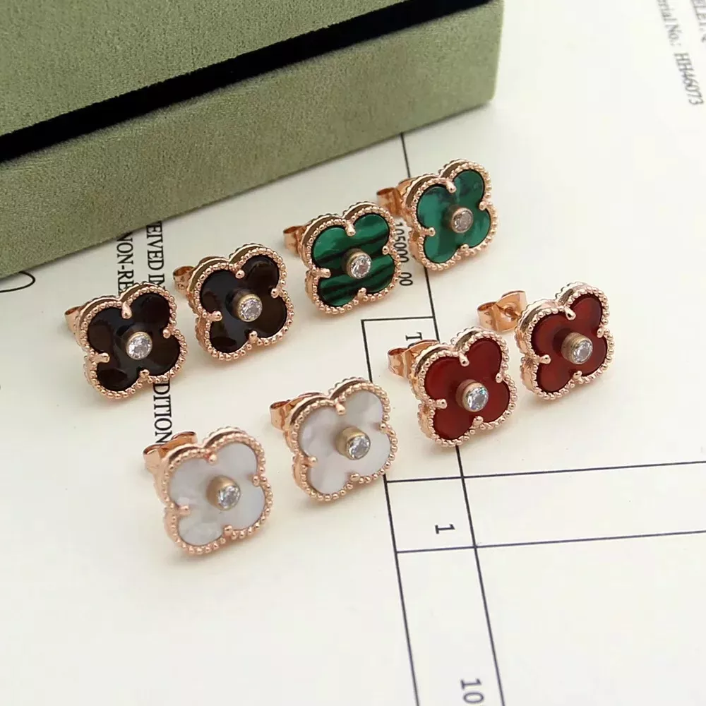Trendy 6867 Van Cleef & Arpels Earrings For Women