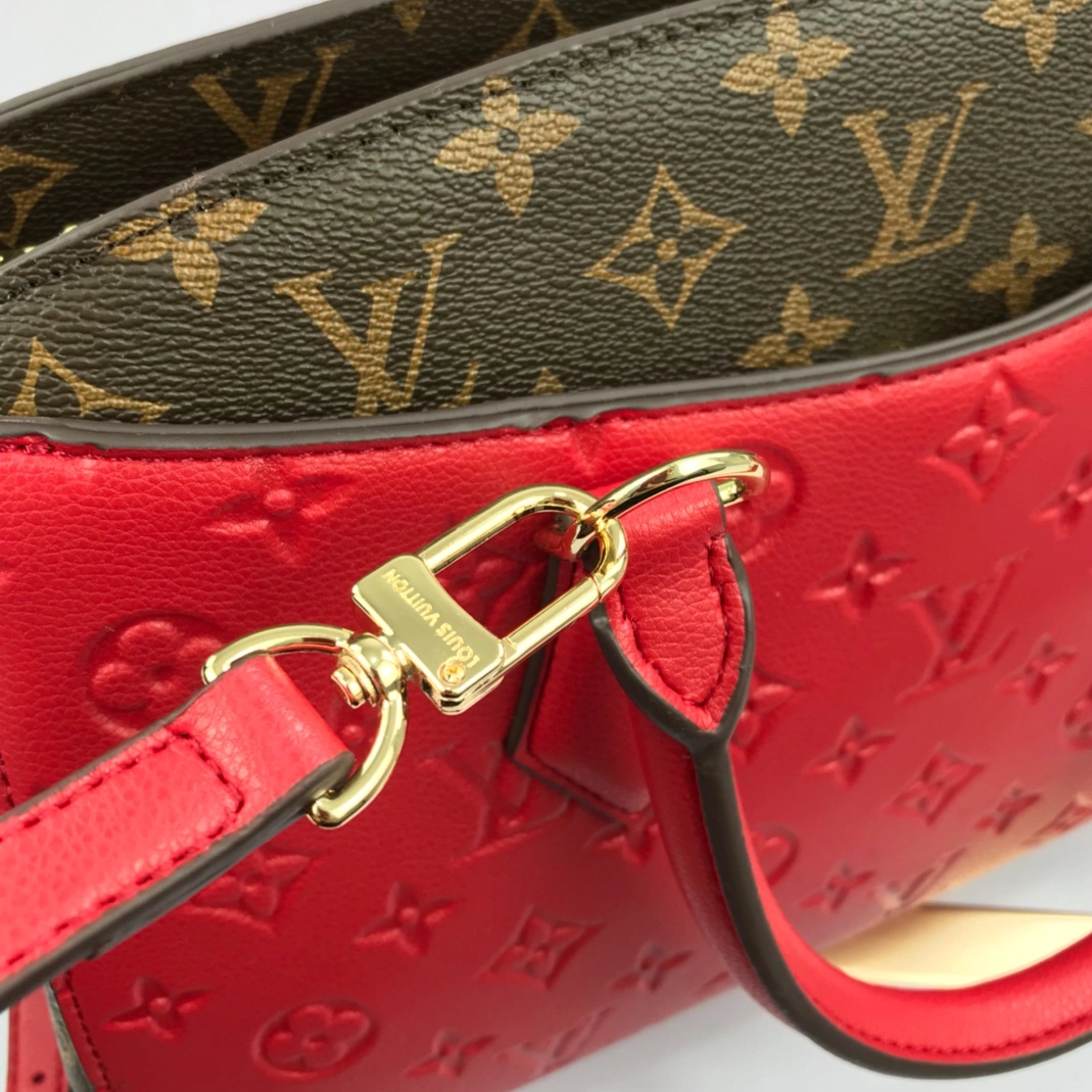 Trendy 694 Louis Vuitton AAA Quality Handbags For Women