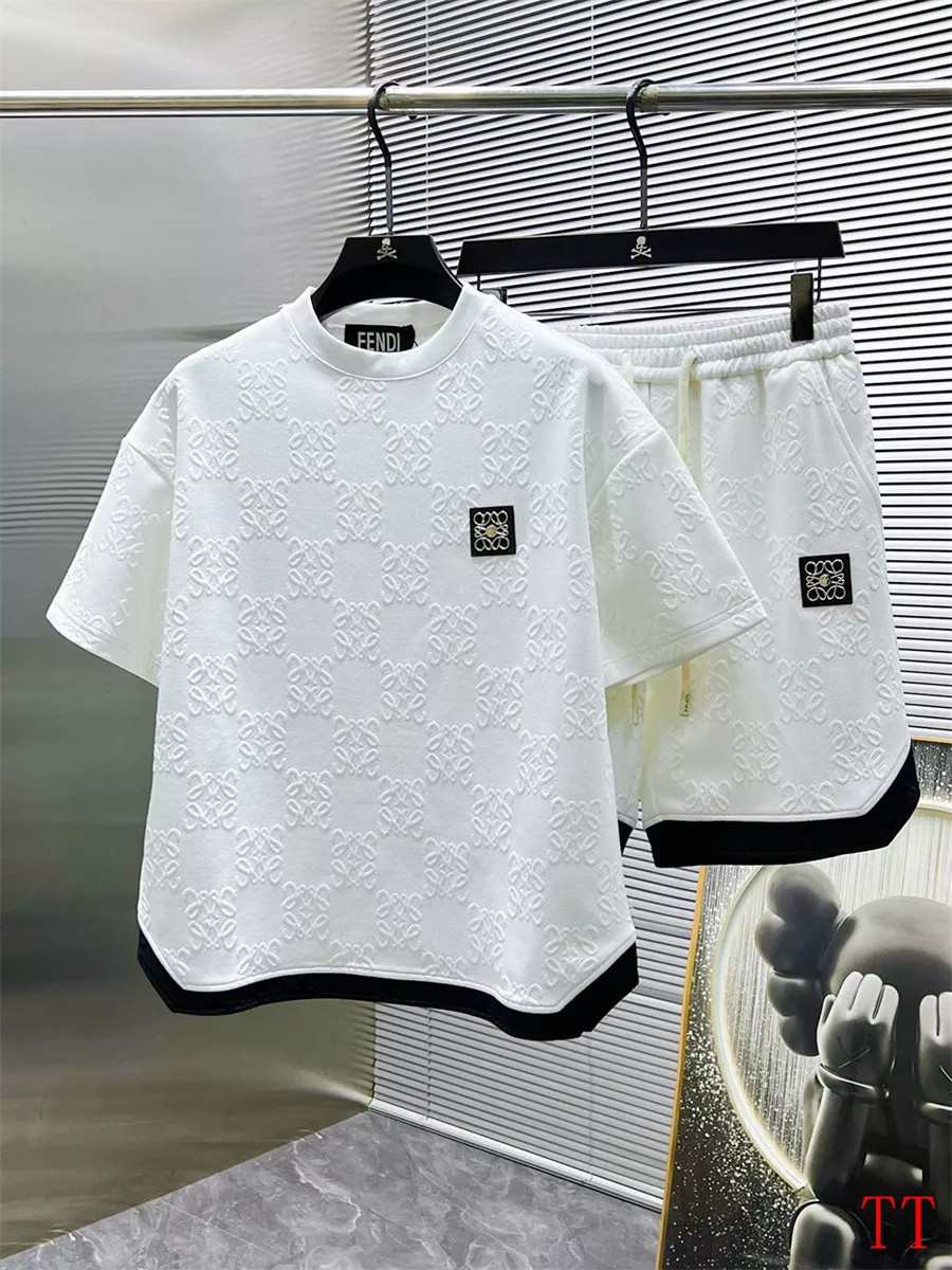 Trendy 7075 LOEWE Tracksuits Short Sleeved For Men