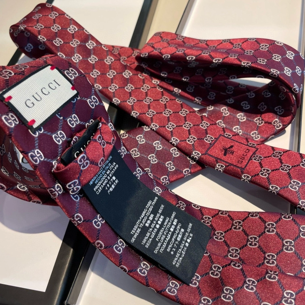 Trendy 7095 Gucci Necktie For Men
