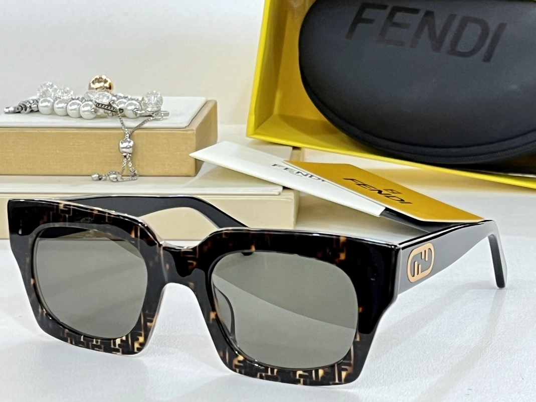 Trendy 7355 Fendi AAA Quality Sunglasses