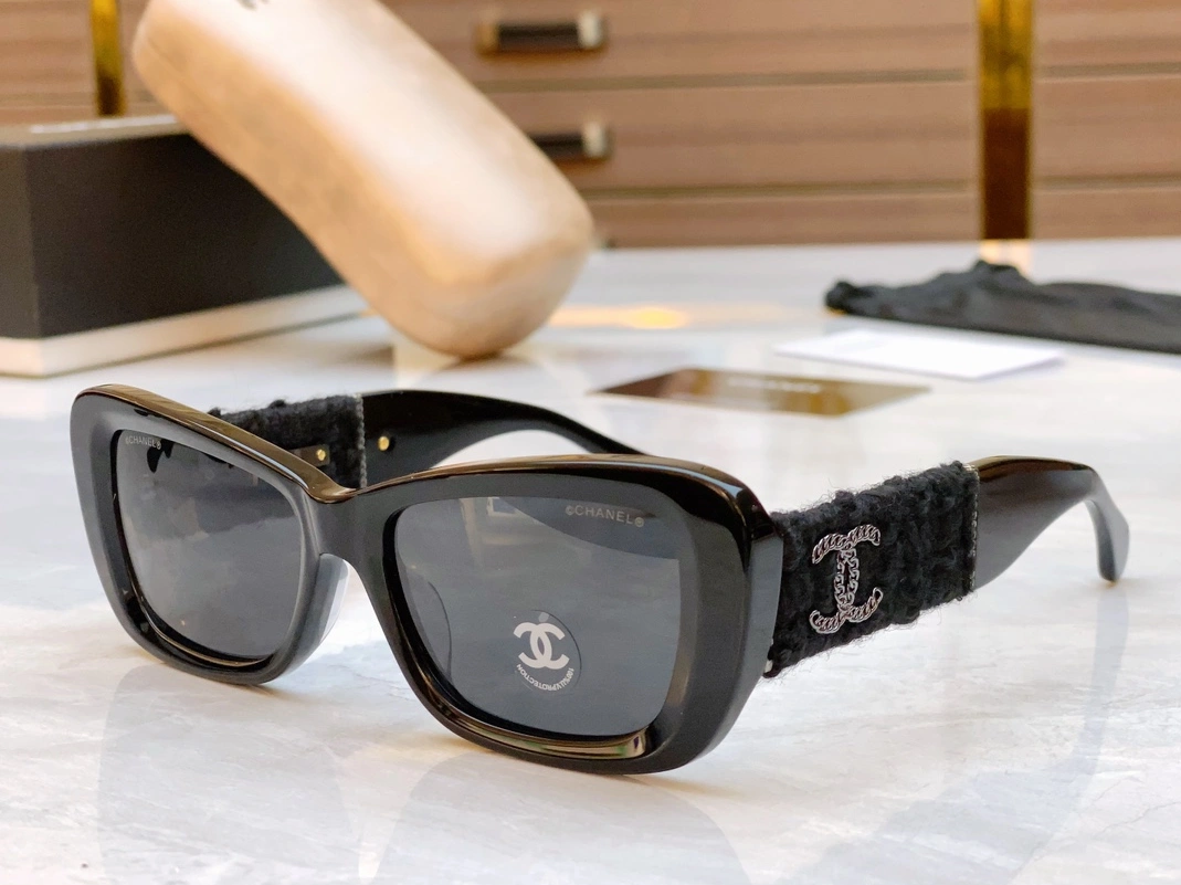 Trendy 7357 Chanel AAA Quality Sunglasses