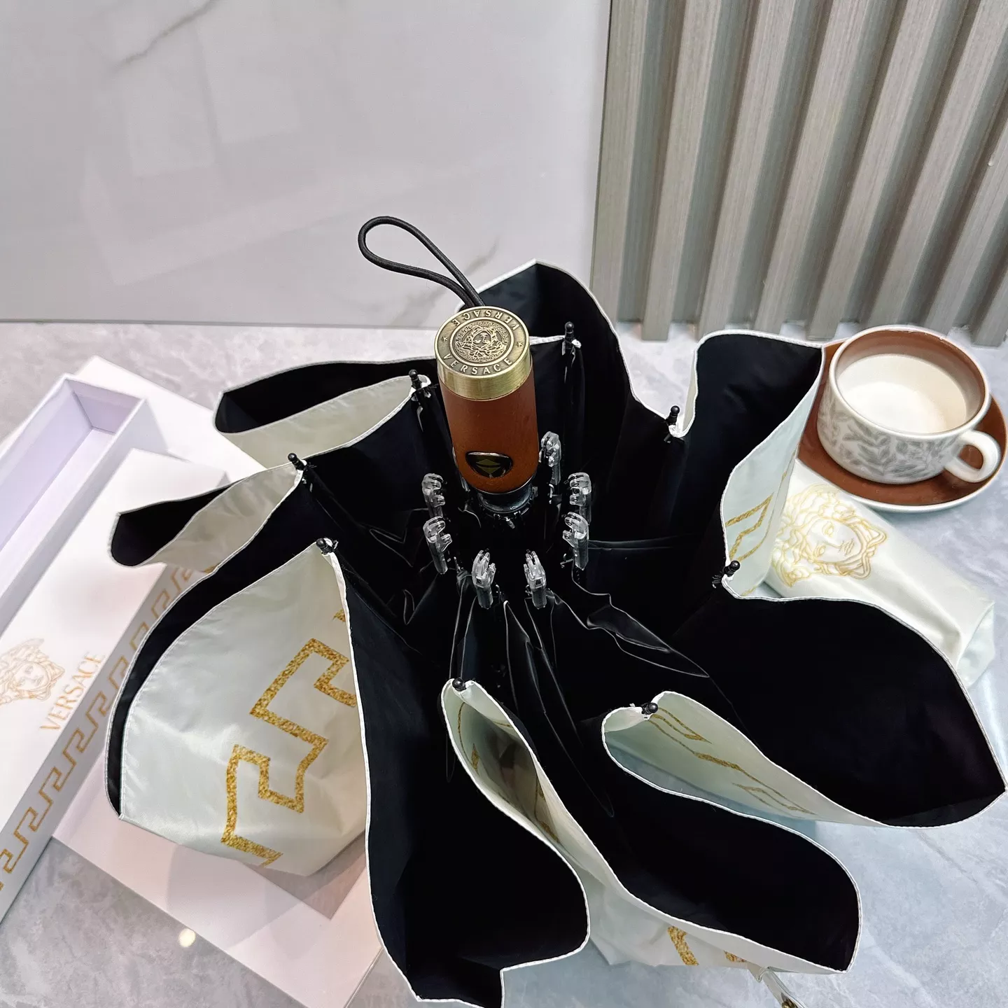 Trendy 7458 Versace Umbrellas