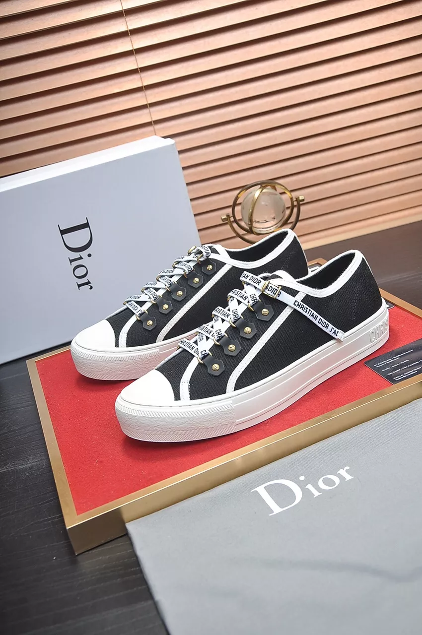 Trendy 7658 Christian Dior Casual Shoes For Women