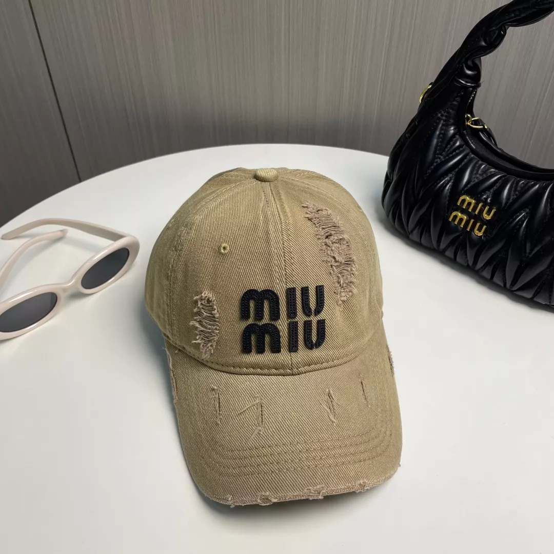 Trendy 7717 MIU MIU Caps