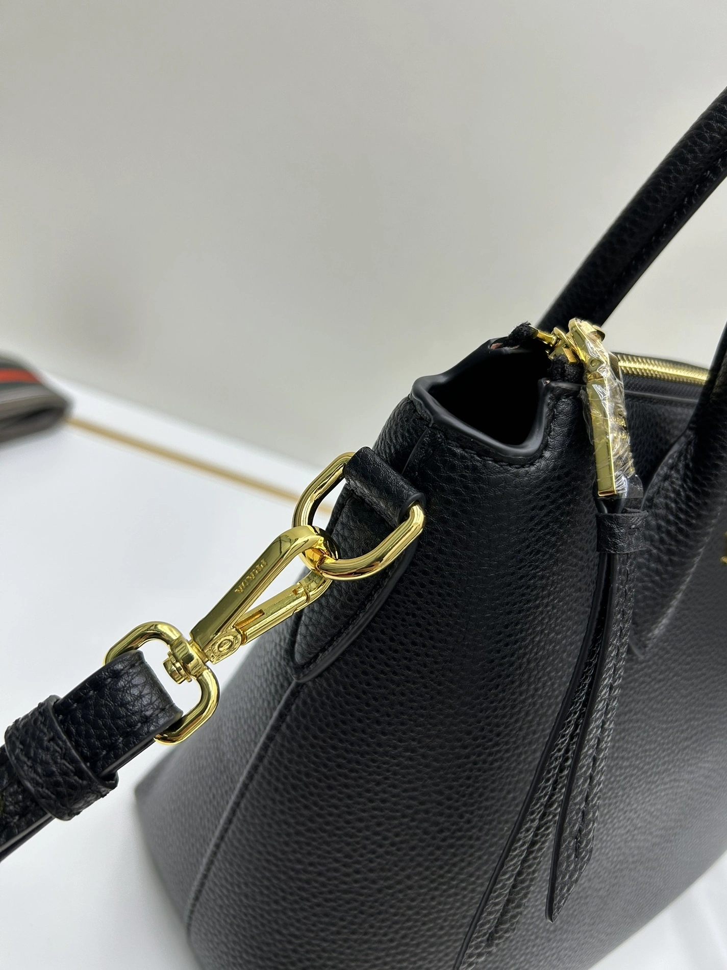 Trendy 7782 Prada AAA Quality Handbags For Women