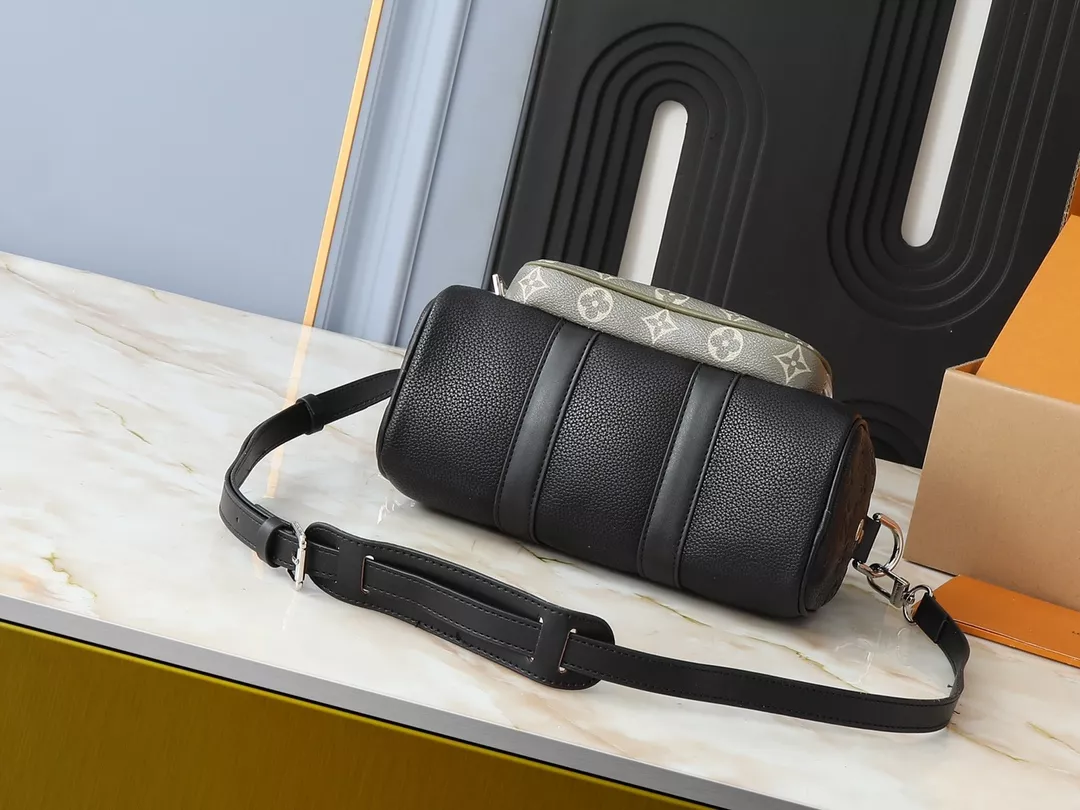 Trendy 7821 Louis Vuitton AAA Quality Handbags For Women
