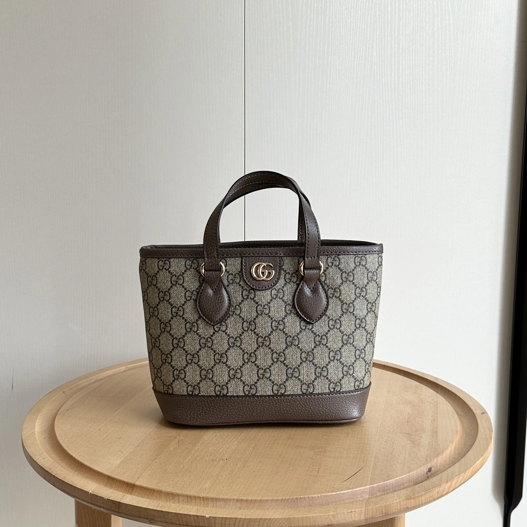 Trendy 7868 Gucci AAA Quality Handbags For Women