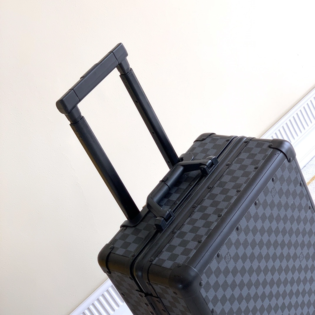 Trendy 7918 Louis Vuitton Luggage For Unisex