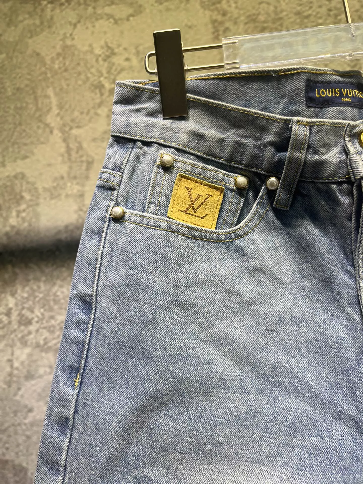 Trendy 7921 Louis Vuitton LV Jeans For Unisex