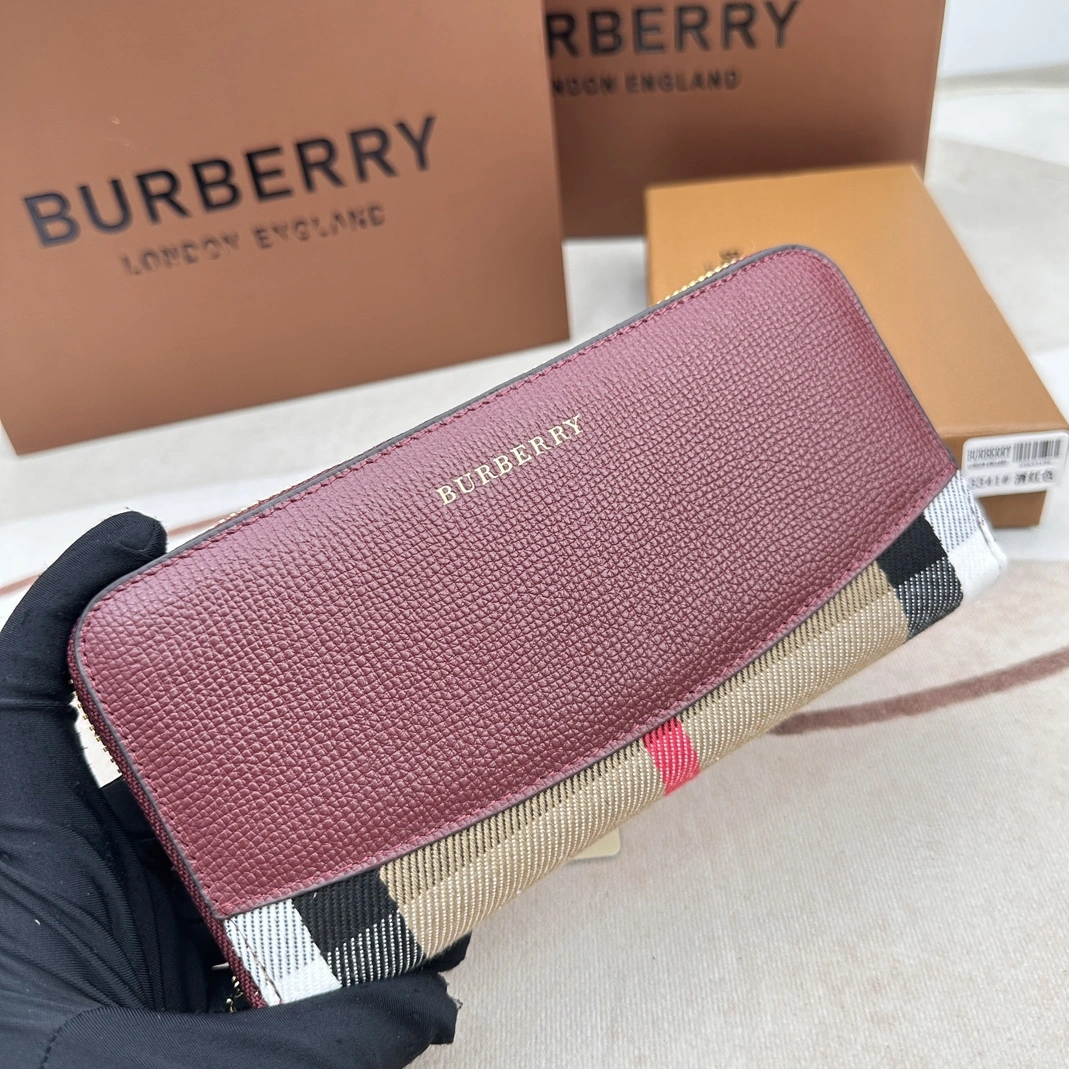 Trendy 7976 Burberry AAA Quality Wallets For Women