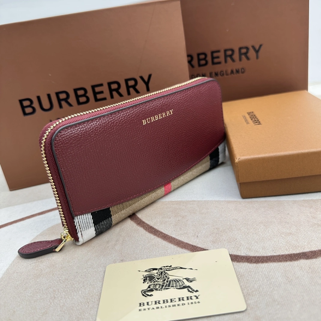Trendy 7976 Burberry AAA Quality Wallets For Women