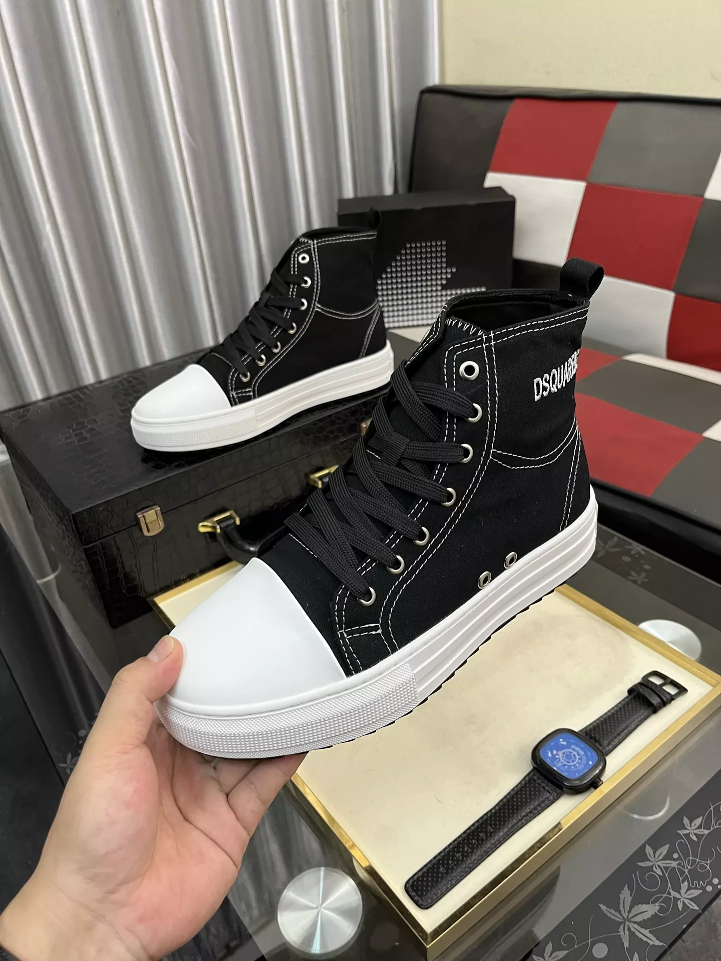 Trendy 7979 Dsquared High Tops Shoes For Men