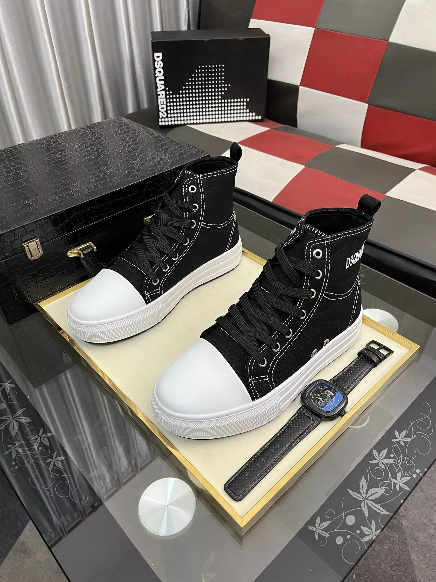 Trendy 7979 Dsquared High Tops Shoes For Men