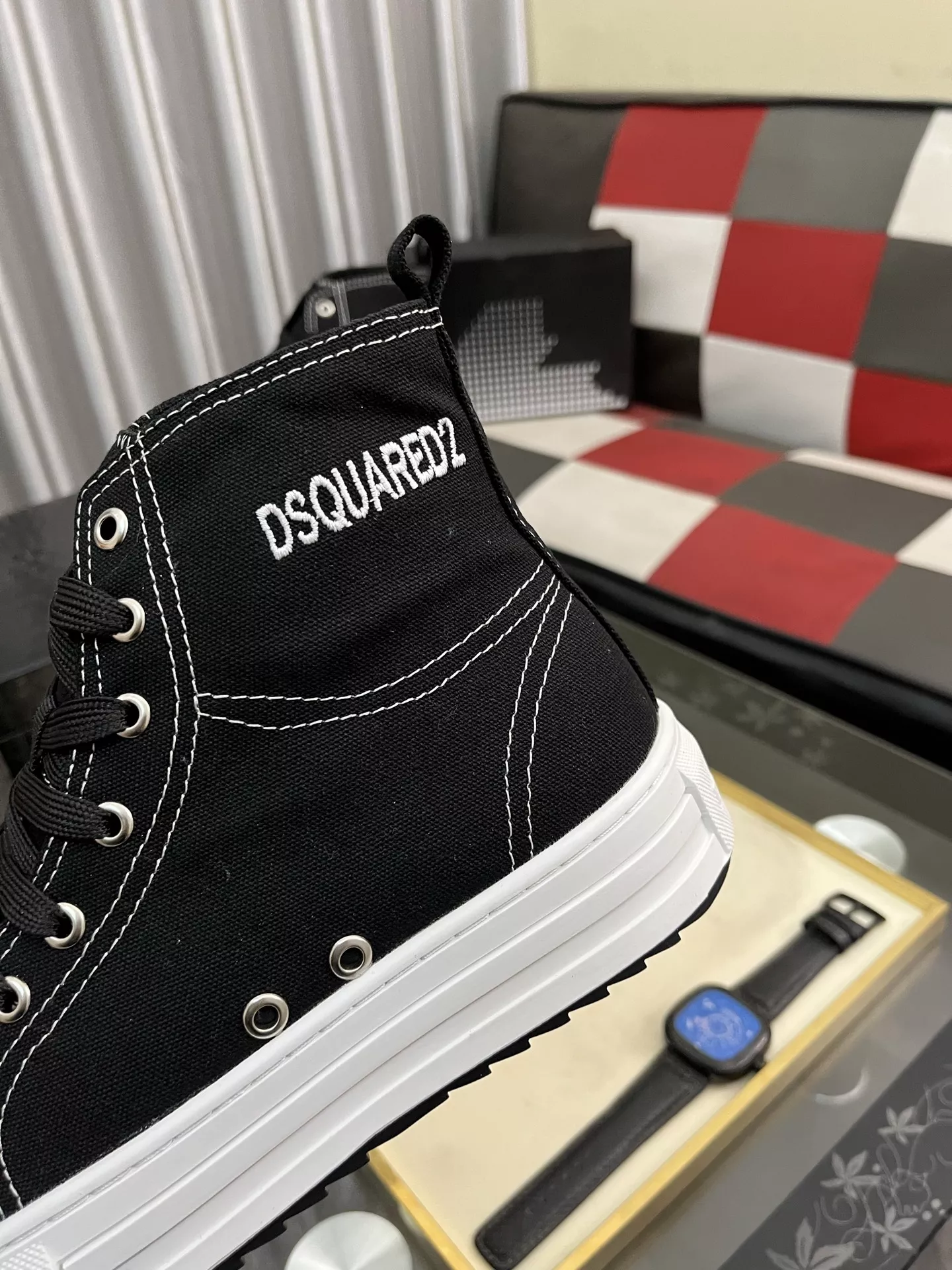 Trendy 7979 Dsquared High Tops Shoes For Men
