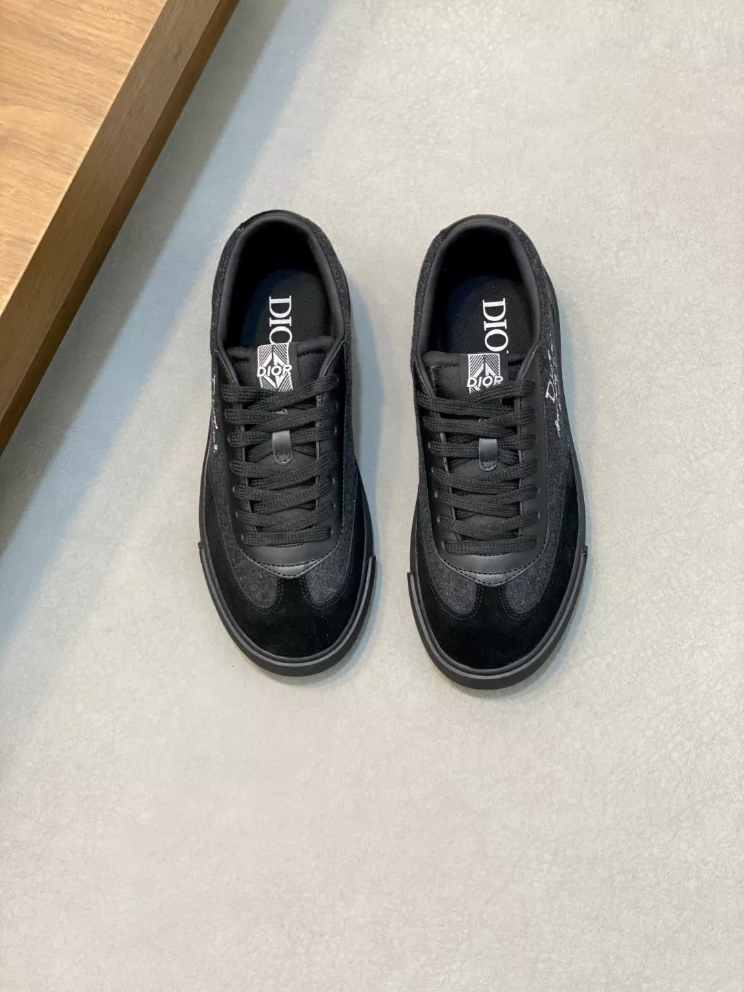 Trendy 8021 Christian Dior Casual Shoes For Men