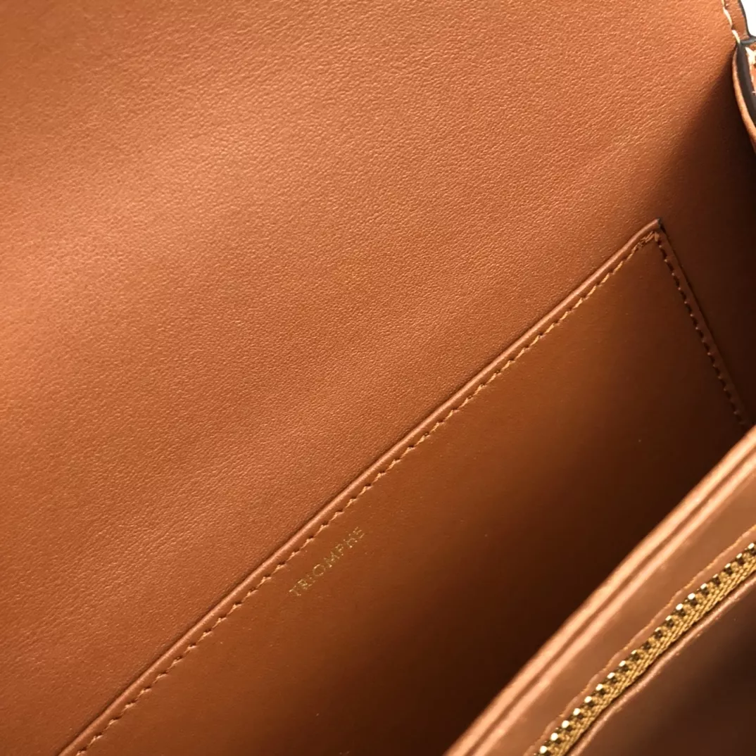 Trendy 8040 Celine AAA Quality Messenger Bags For Women