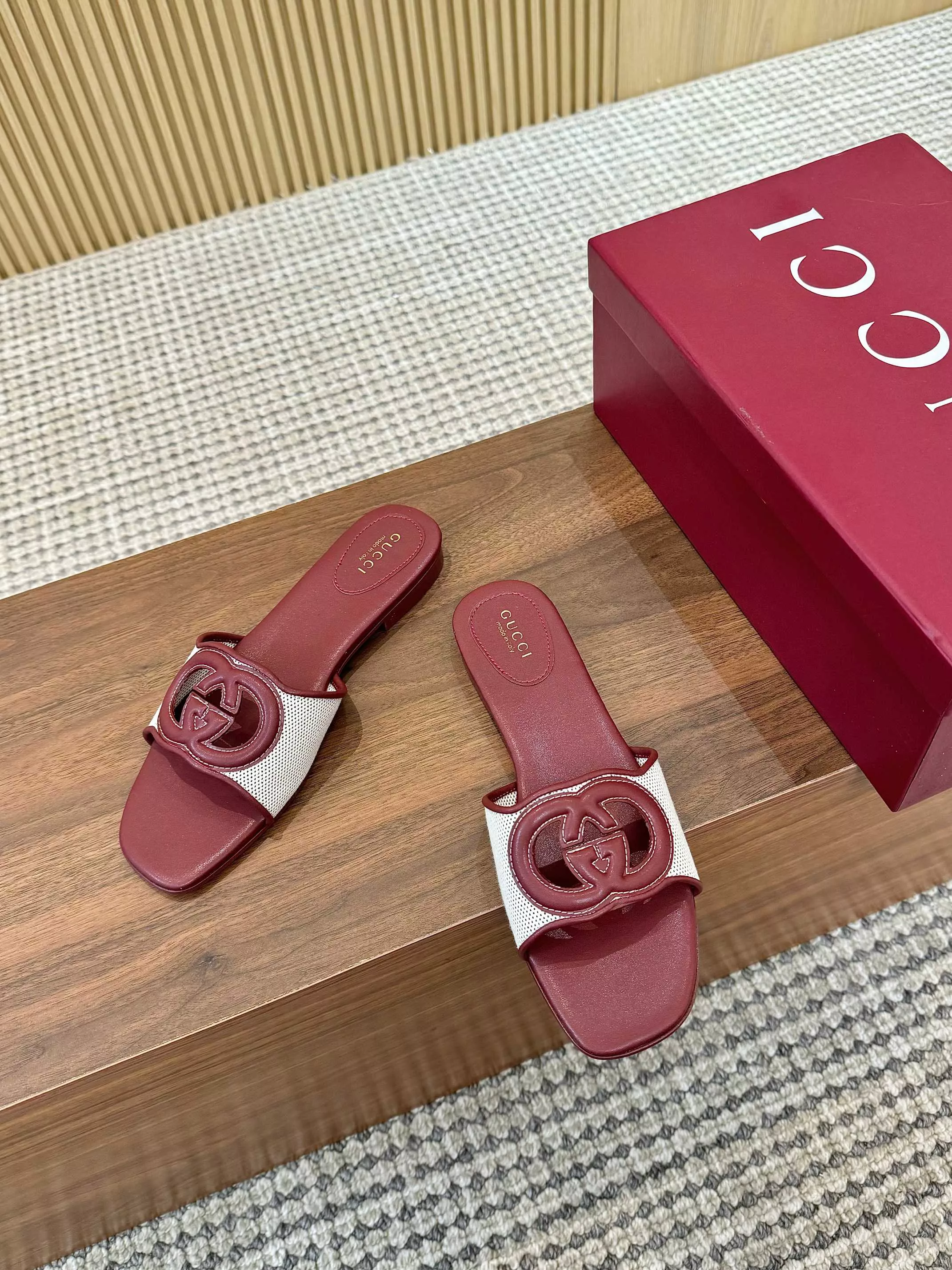 Trendy 8109 Gucci Slippers For Women