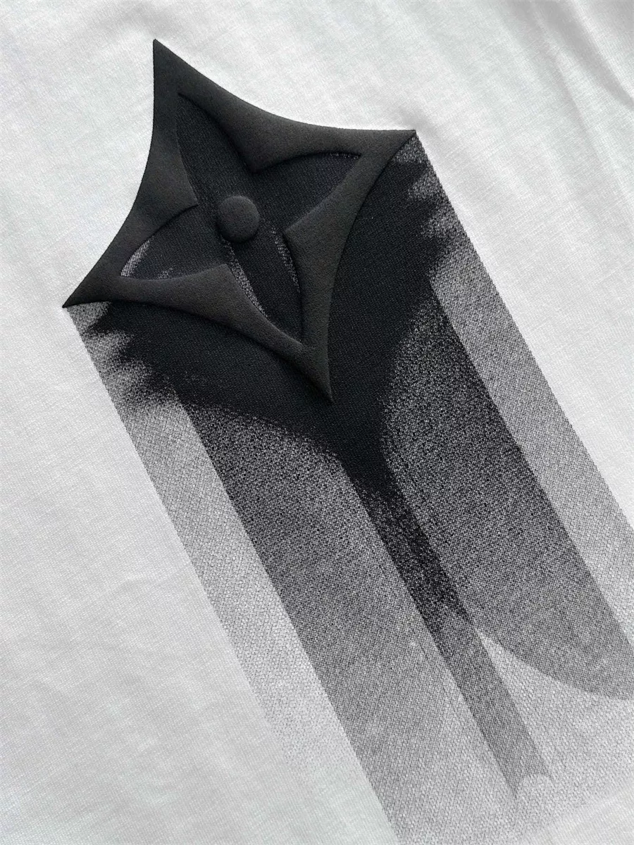 Trendy 821 Louis Vuitton LV T-Shirts Short Sleeved For Unisex