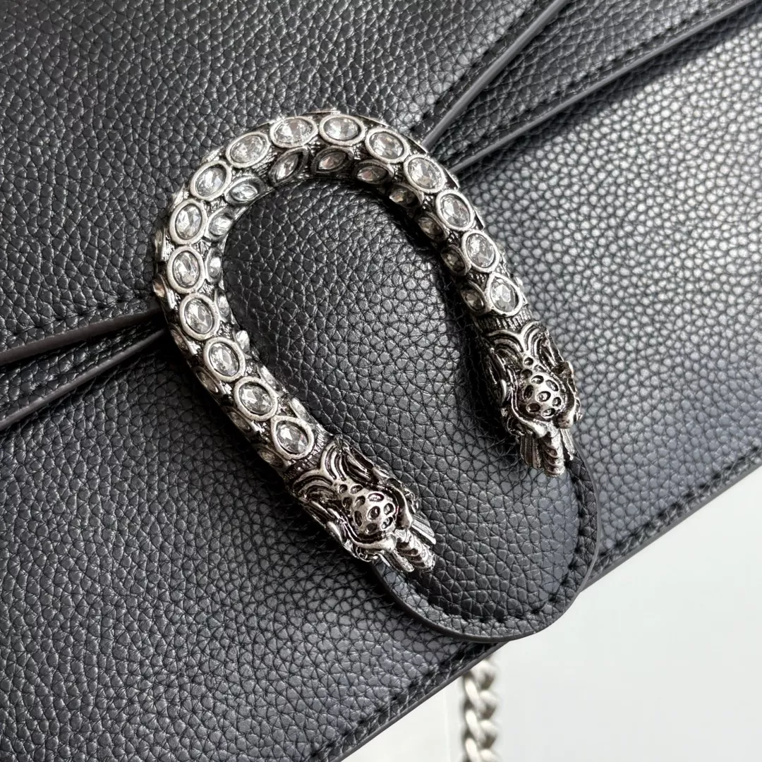Trendy 8248 Gucci AAA Quality Messenger Bags For Women